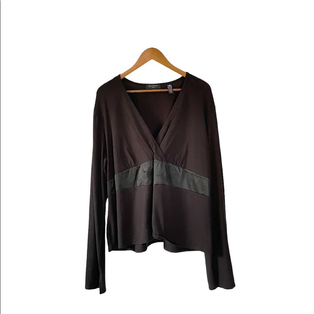 NWT Context black long sleeve too